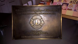 2015_Lions_Bild 2_Plakette