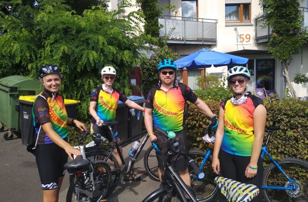 Foto vorm Elternhaus 241e0d00